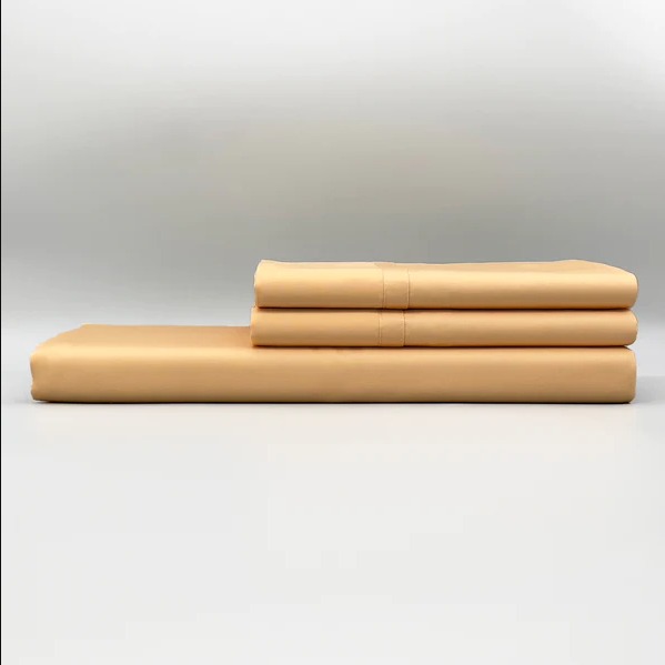 Ultra-Premium Fitted Sheet & 2 Pillow Cases