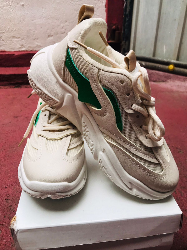 fashionable walking sneakers
